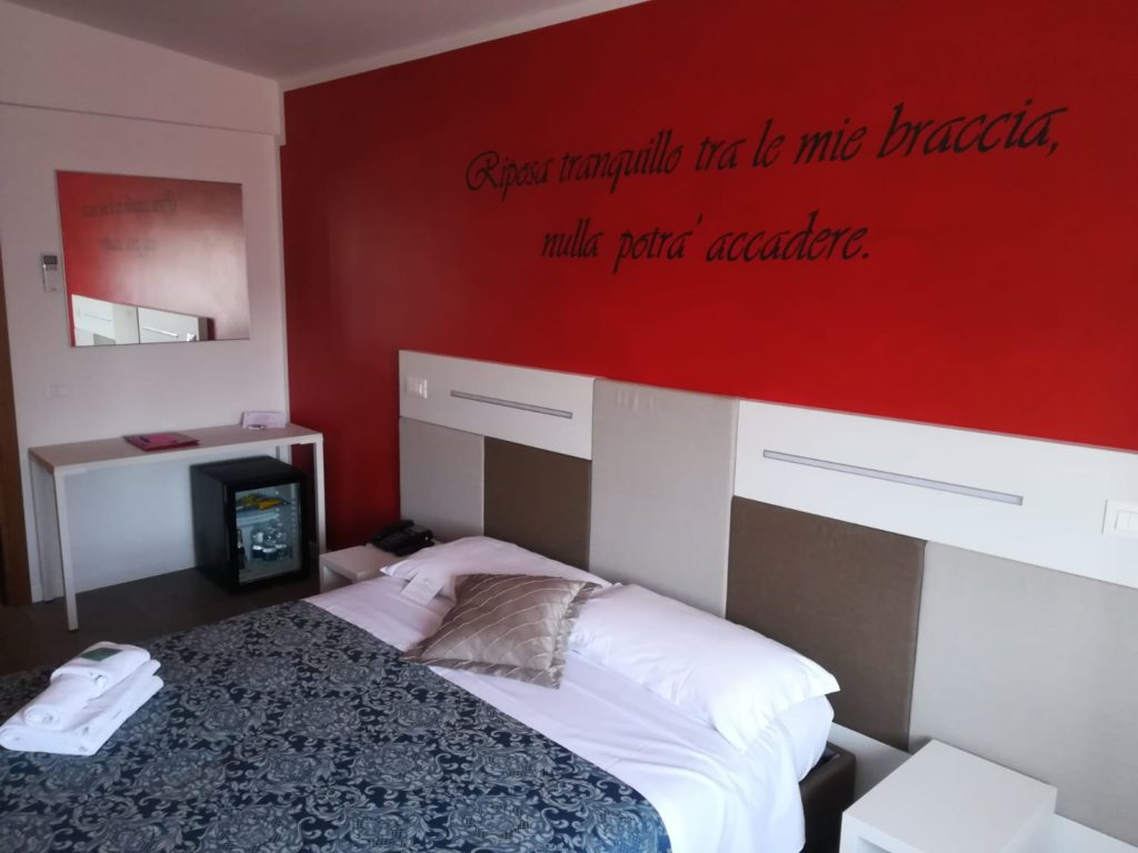 Hotel Zoello Je Suis