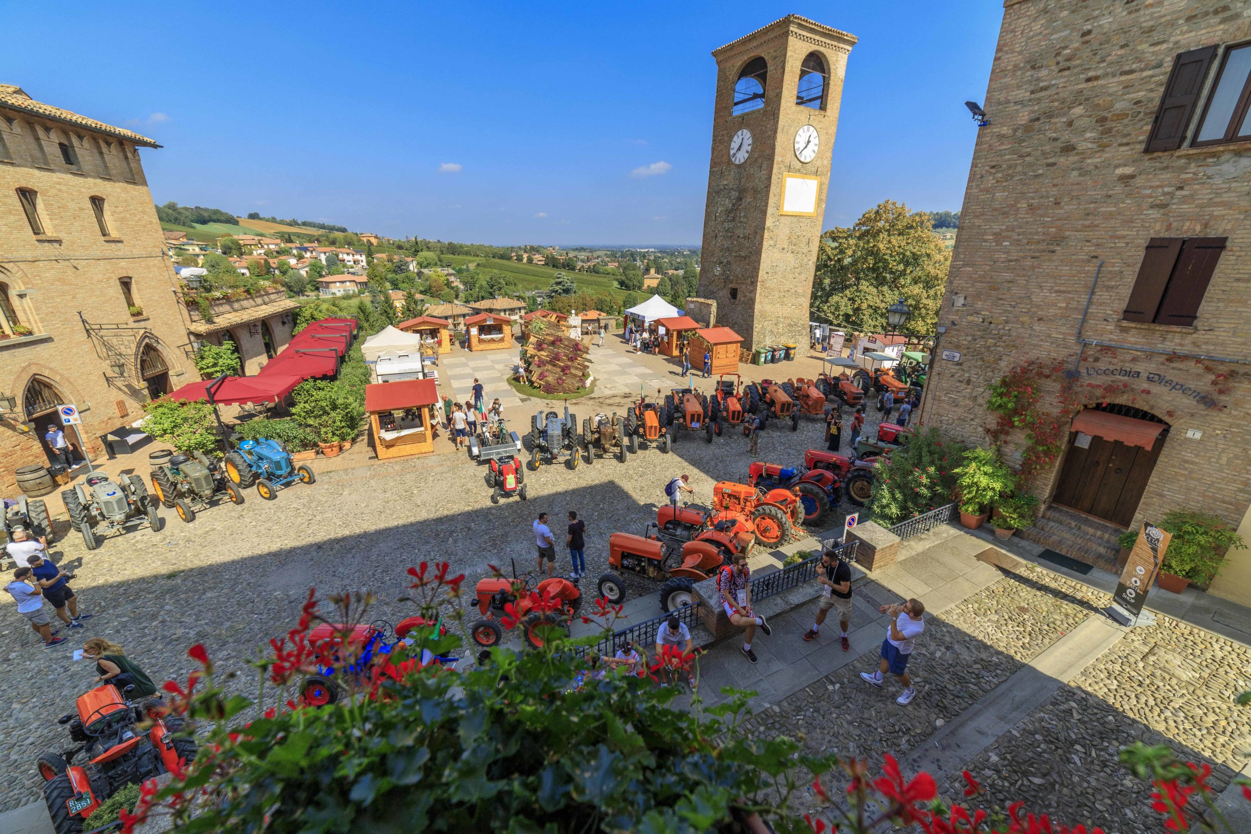 locandina 59ª Sagra dell'Uva e del Lambrusco Grasparossa di Castelvetro